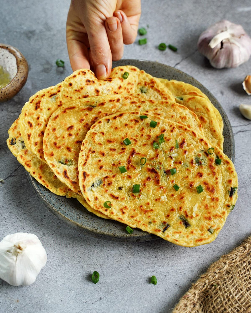 Simple and Delicious Vegan: 100 Vegan and Gluten-Free Recipes Created by ElaVegan (Plant Based, Raw Food) (Spiral Bound)