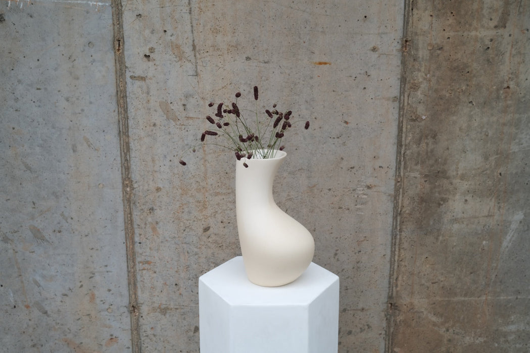Ampersand Vase