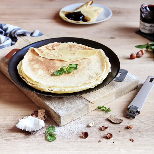 Crepe Pan - Removable Handle Crêpe & Blini Pans from Kitchen Supply