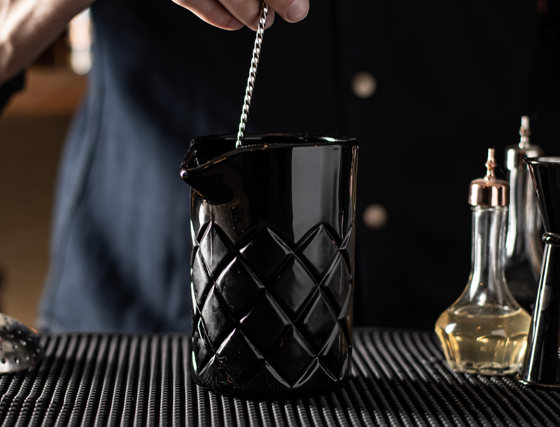 Black Out Cocktail Yarai Mixing Glass - Black Bar Mixer Pitcher, Thick and Weighted, 17-ounce / 500ml